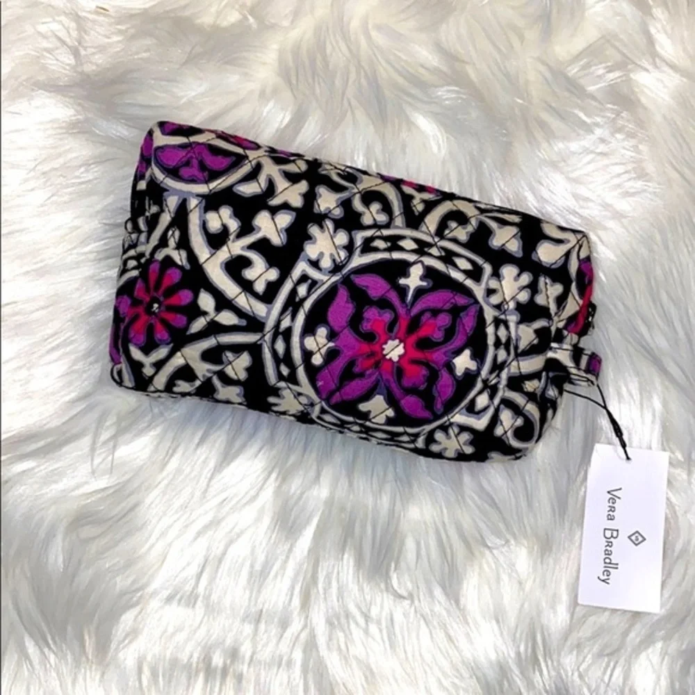 Vera Bradley 💜🖤 Cute makeup/cosmetic bag NWT